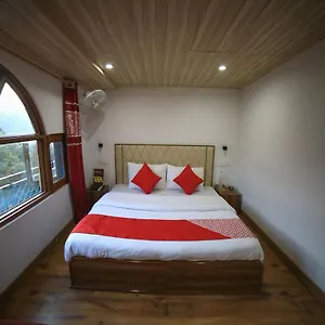 Oyo 16801 Paradise Regency Hotel