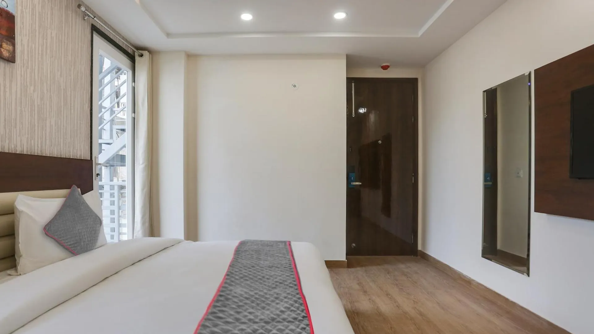 Townhouse The Adore Inn Gurgaon