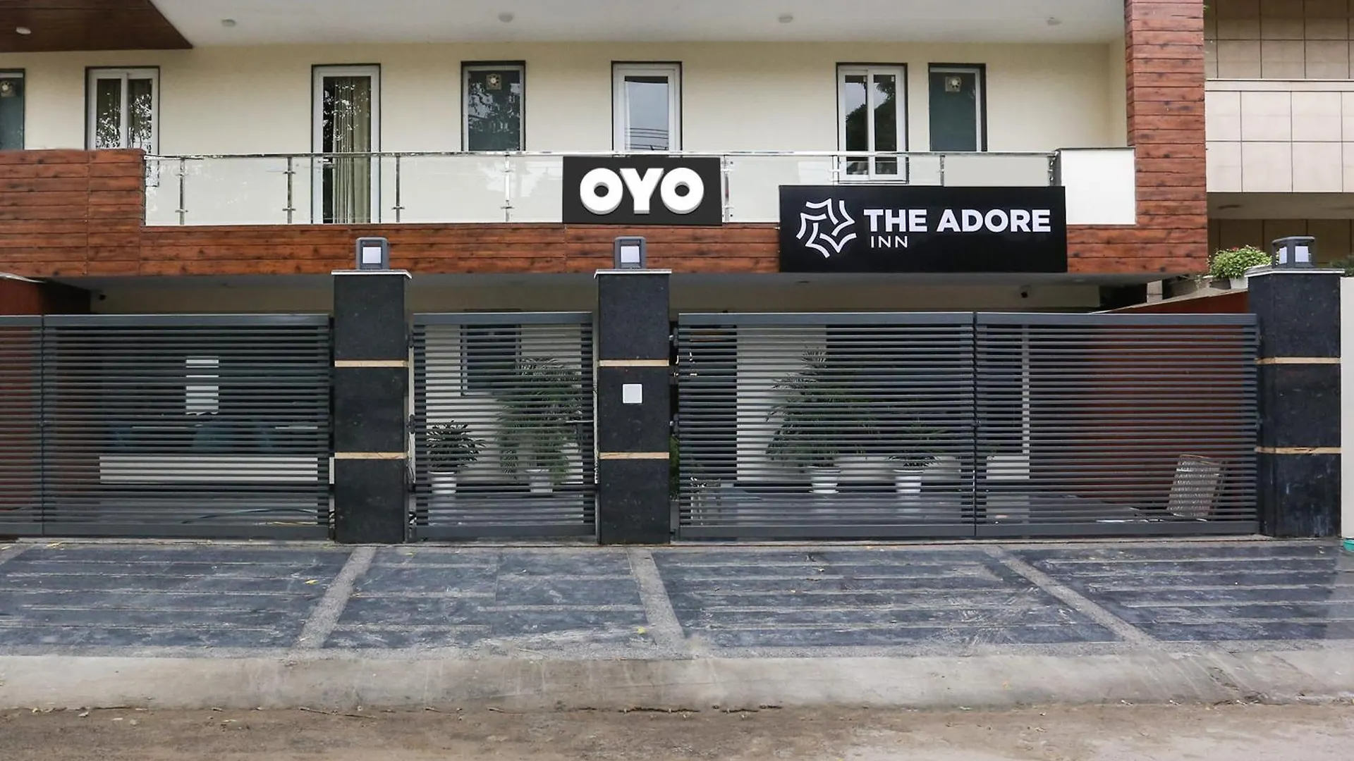 Townhouse The Adore Inn Gurgaon 3*,  India