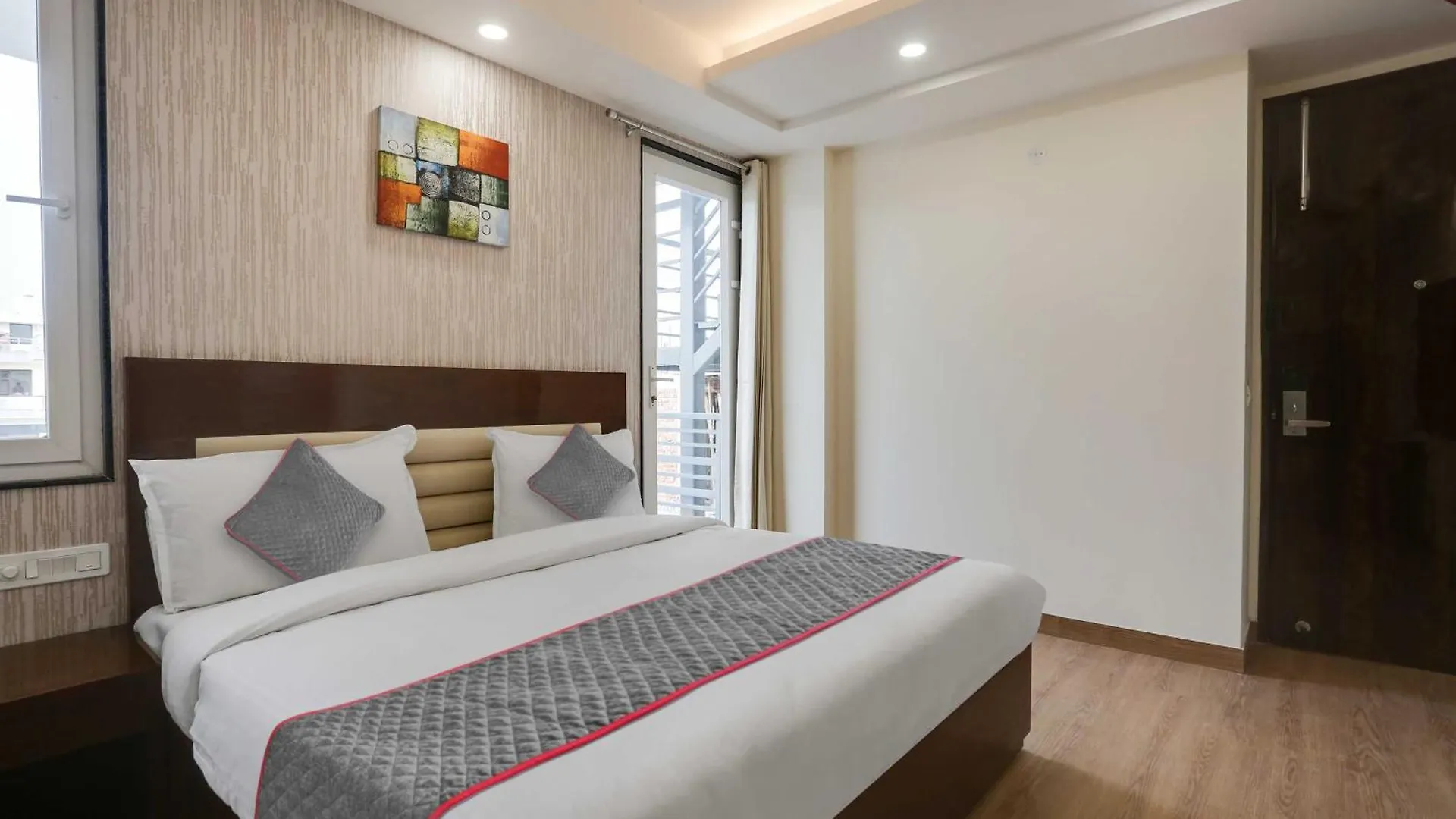 Townhouse The Adore Inn Gurgaon India